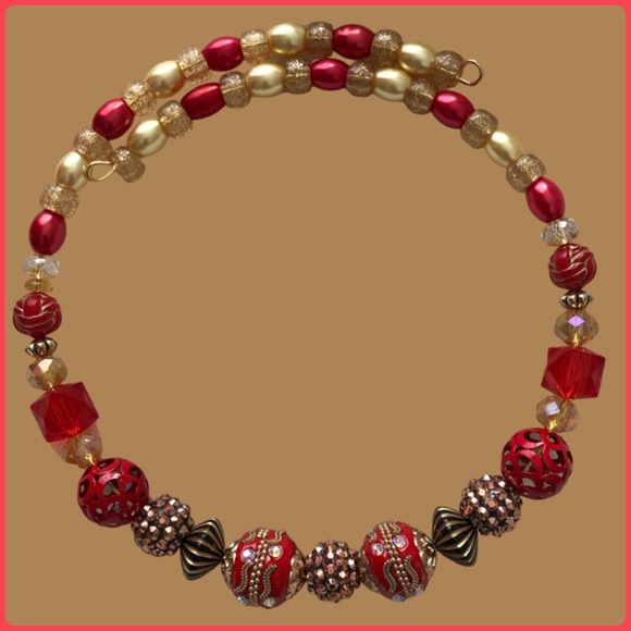 Festive Choker - Picture 5 of 10